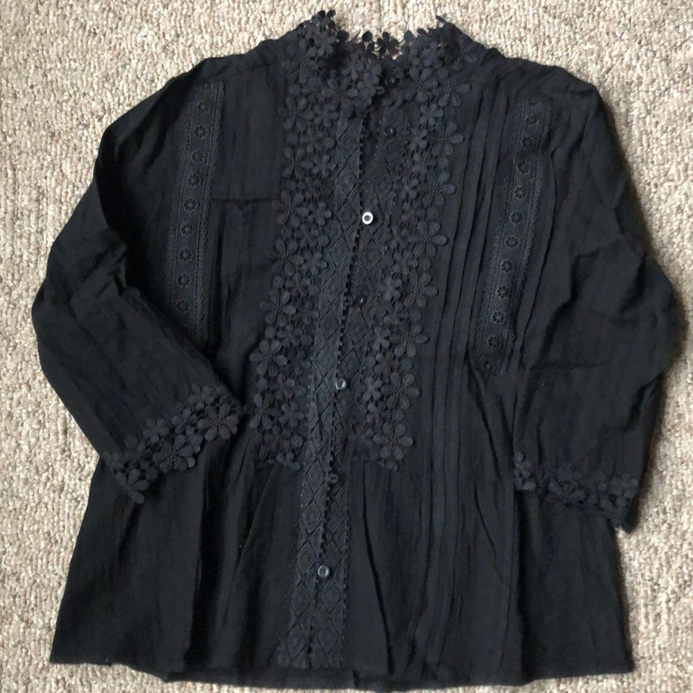 Floral lace top